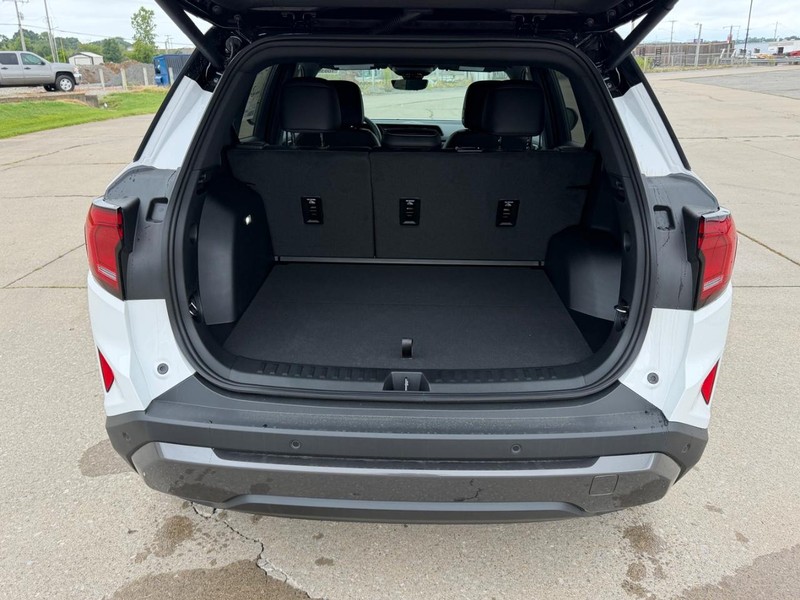 GMC Terrain Vehicle Full-screen Gallery Image 5
