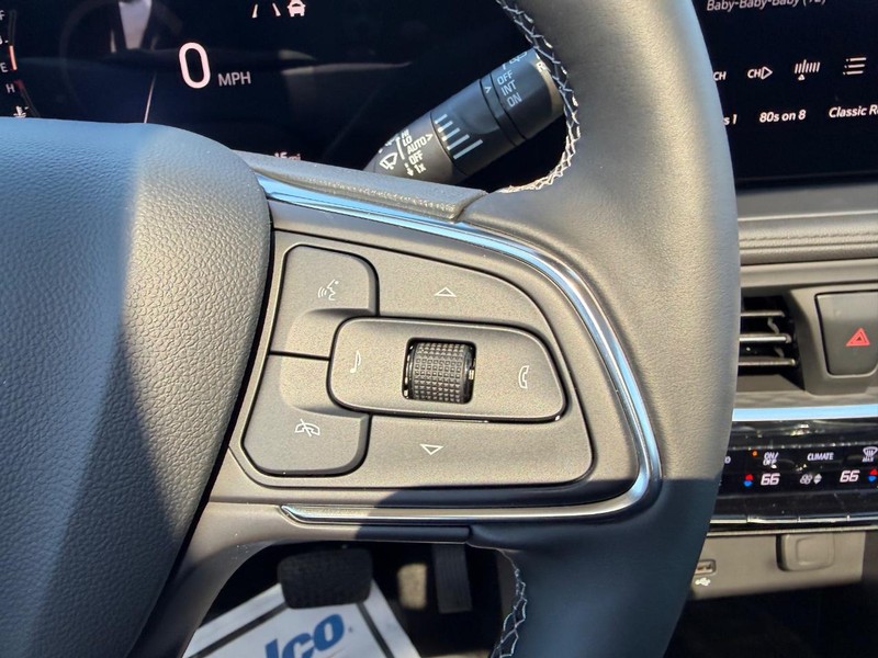 Buick Encore GX Vehicle Full-screen Gallery Image 13