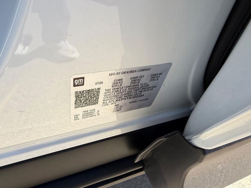 Buick Envista Vehicle Full-screen Gallery Image 20