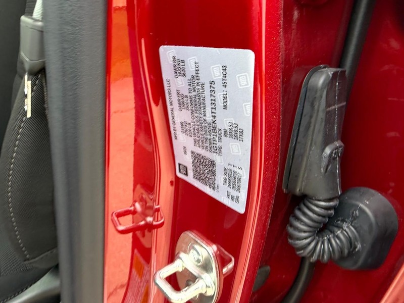GMC Canyon Vehicle Full-screen Gallery Image 20