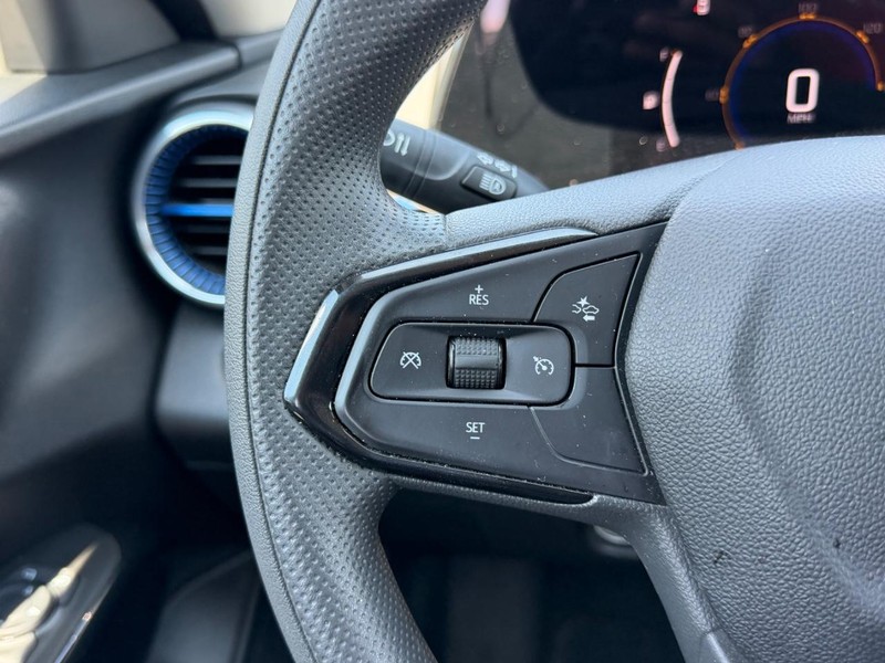 Chevrolet Trax Vehicle Full-screen Gallery Image 10