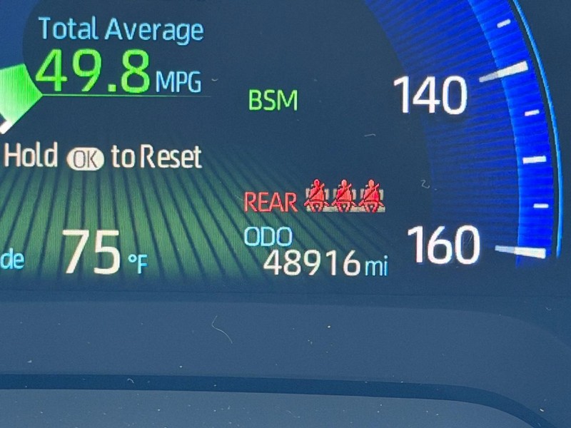 Toyota Corolla Vehicle Full-screen Gallery Image 18