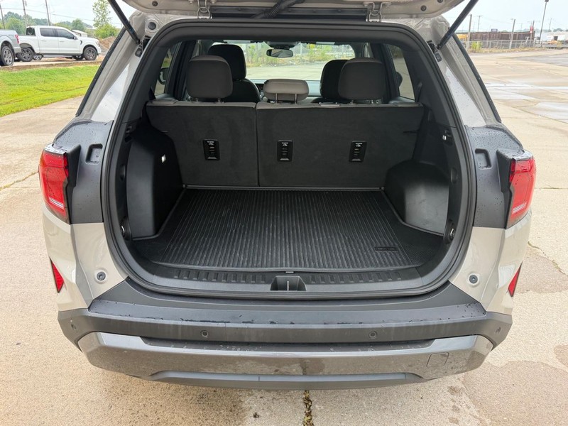 GMC Terrain Vehicle Full-screen Gallery Image 5
