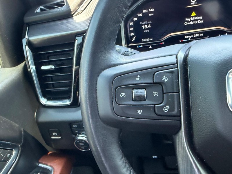 GMC Sierra 2500HD Vehicle Full-screen Gallery Image 11