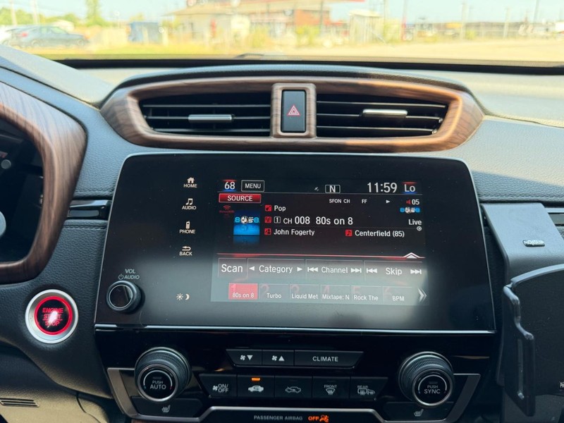 Honda CR-V Vehicle Full-screen Gallery Image 13