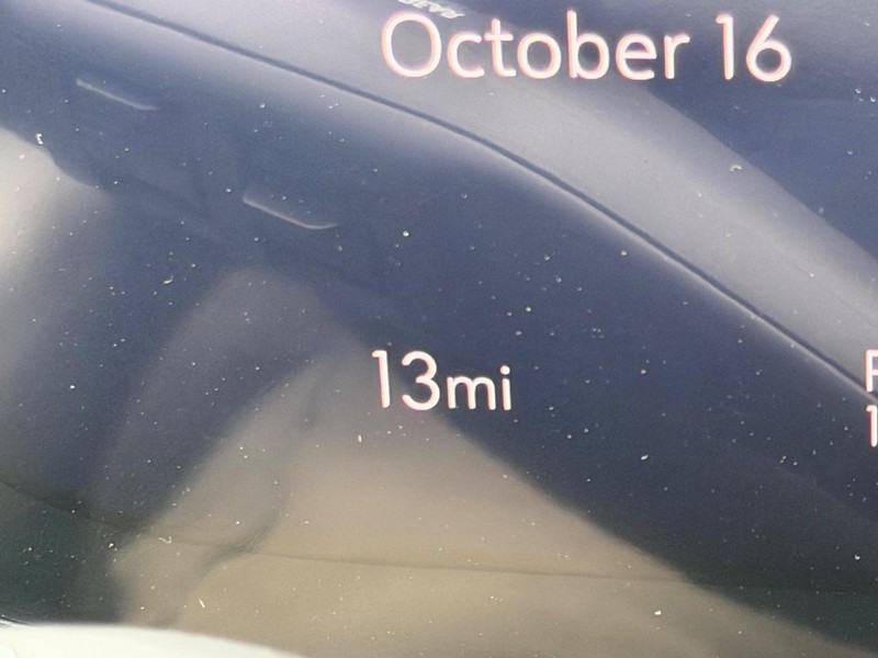 Buick Envision Vehicle Full-screen Gallery Image 21