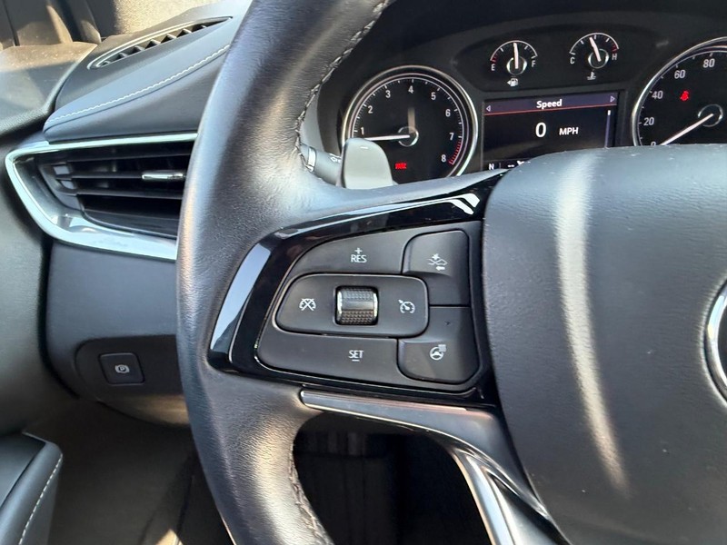 Buick Enclave Vehicle Full-screen Gallery Image 14