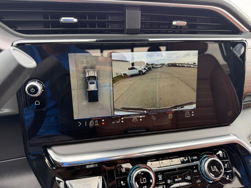 GMC Sierra 2500HD Vehicle Full-screen Gallery Image 20