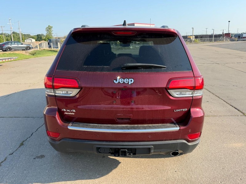 Jeep Grand Cherokee WK Vehicle Full-screen Gallery Image 4