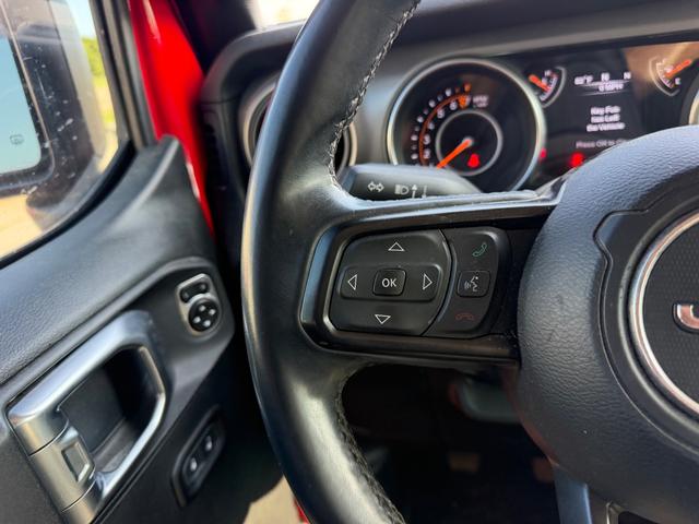Jeep Wrangler Unlimited Vehicle Full-screen Gallery Image 10