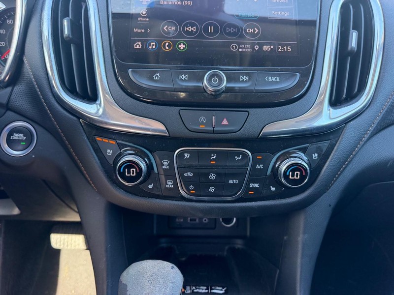 Chevrolet Equinox Vehicle Full-screen Gallery Image 15