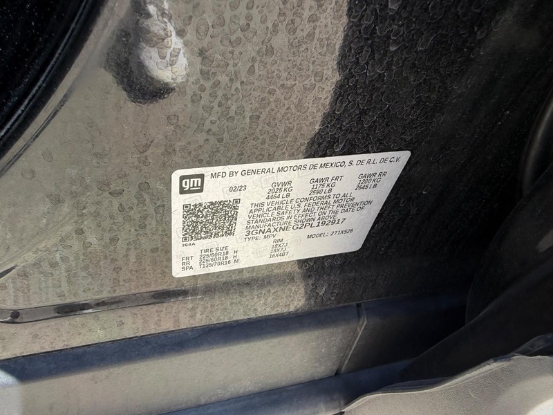 Chevrolet Equinox Vehicle Full-screen Gallery Image 23