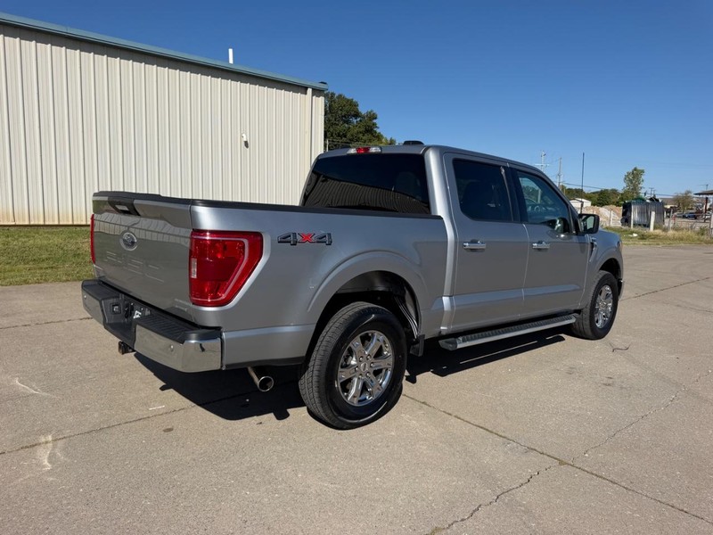 Ford F-150 Vehicle Full-screen Gallery Image 3