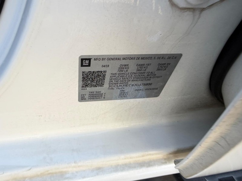Chevrolet Silverado 1500 Vehicle Full-screen Gallery Image 19