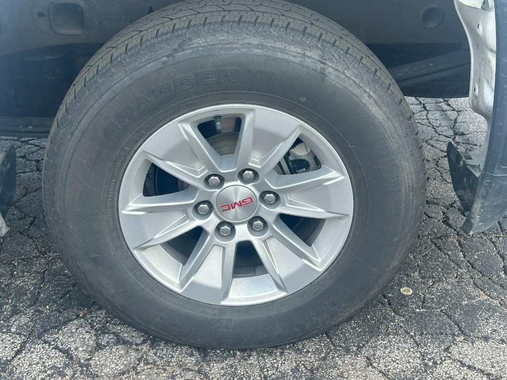 GMC Sierra 1500 Vehicle Full-screen Gallery Image 07