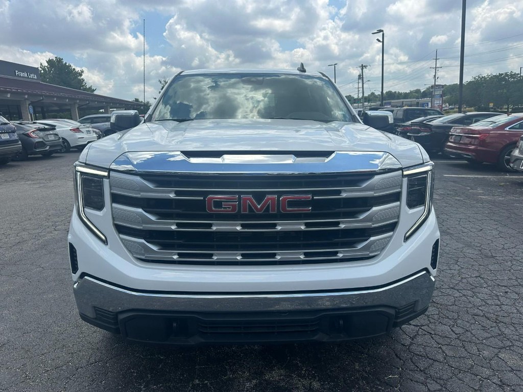 GMC Sierra 1500 Vehicle Full-screen Gallery Image 09