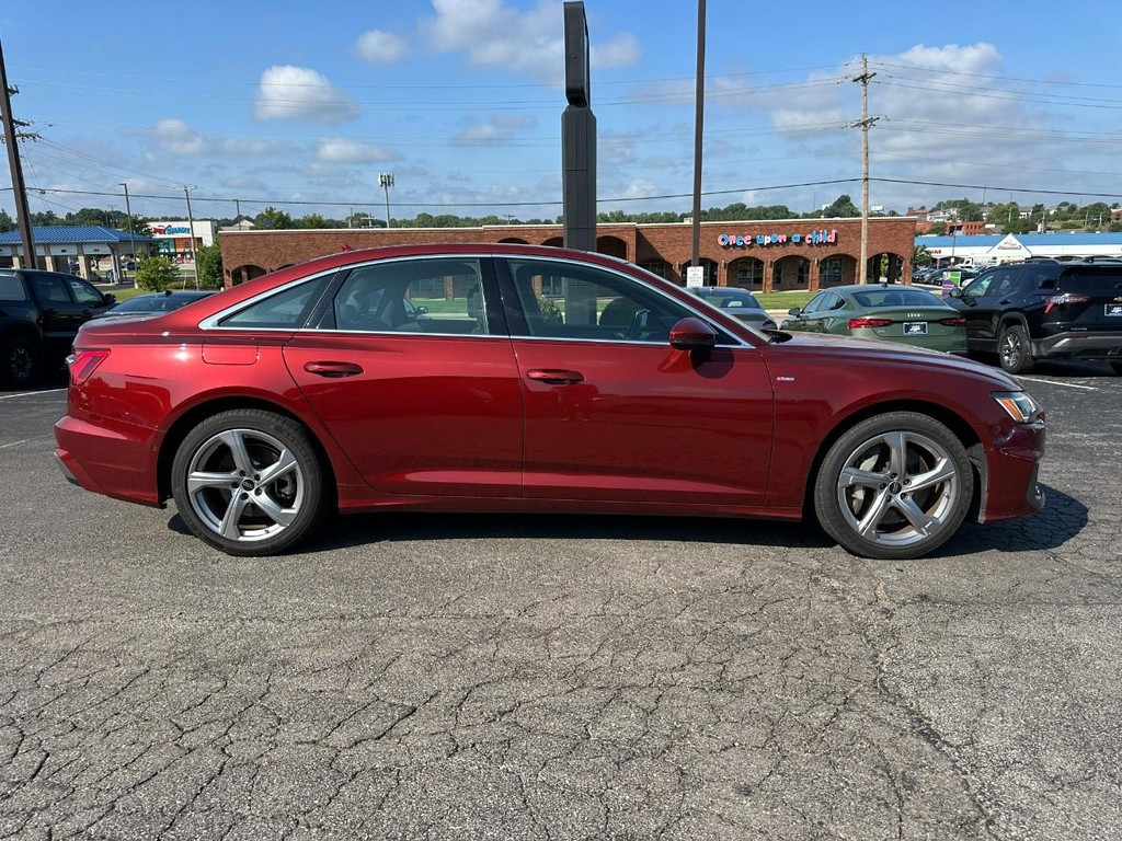 Audi A6 Sedan Vehicle Full-screen Gallery Image 02