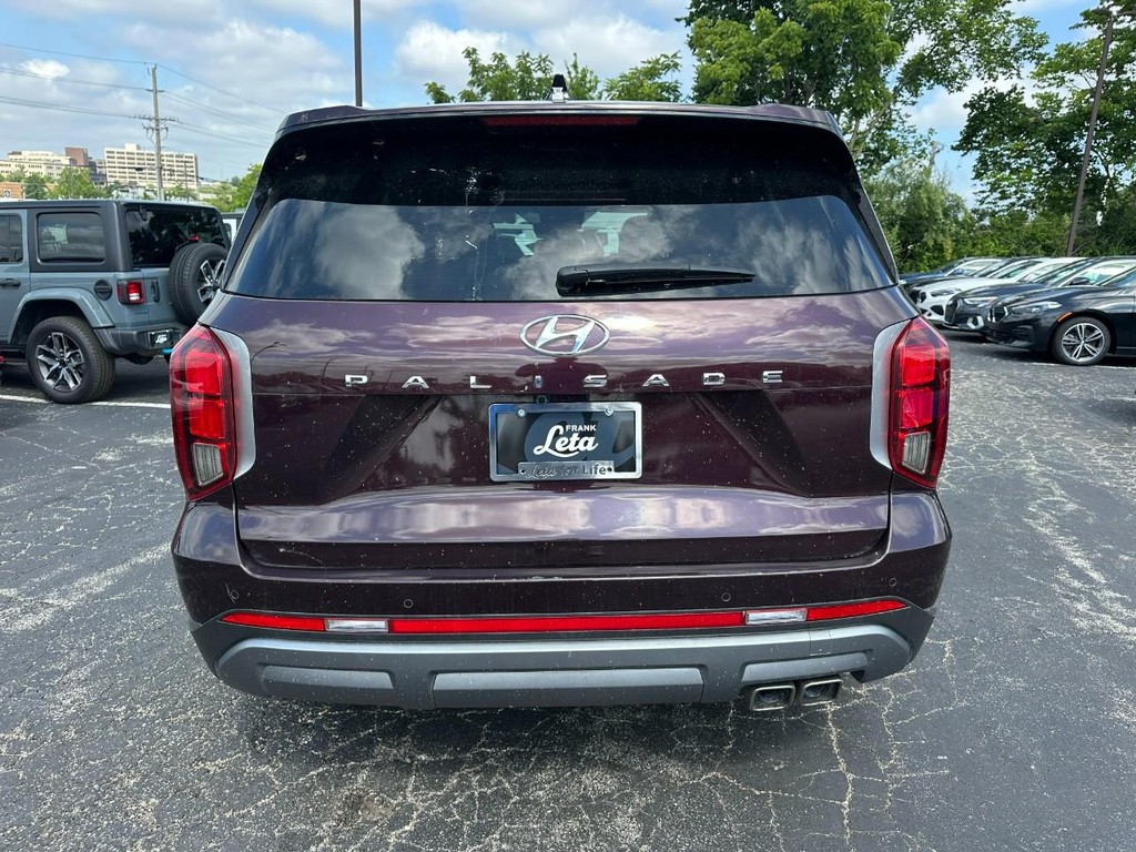 Hyundai Palisade Vehicle Full-screen Gallery Image 04
