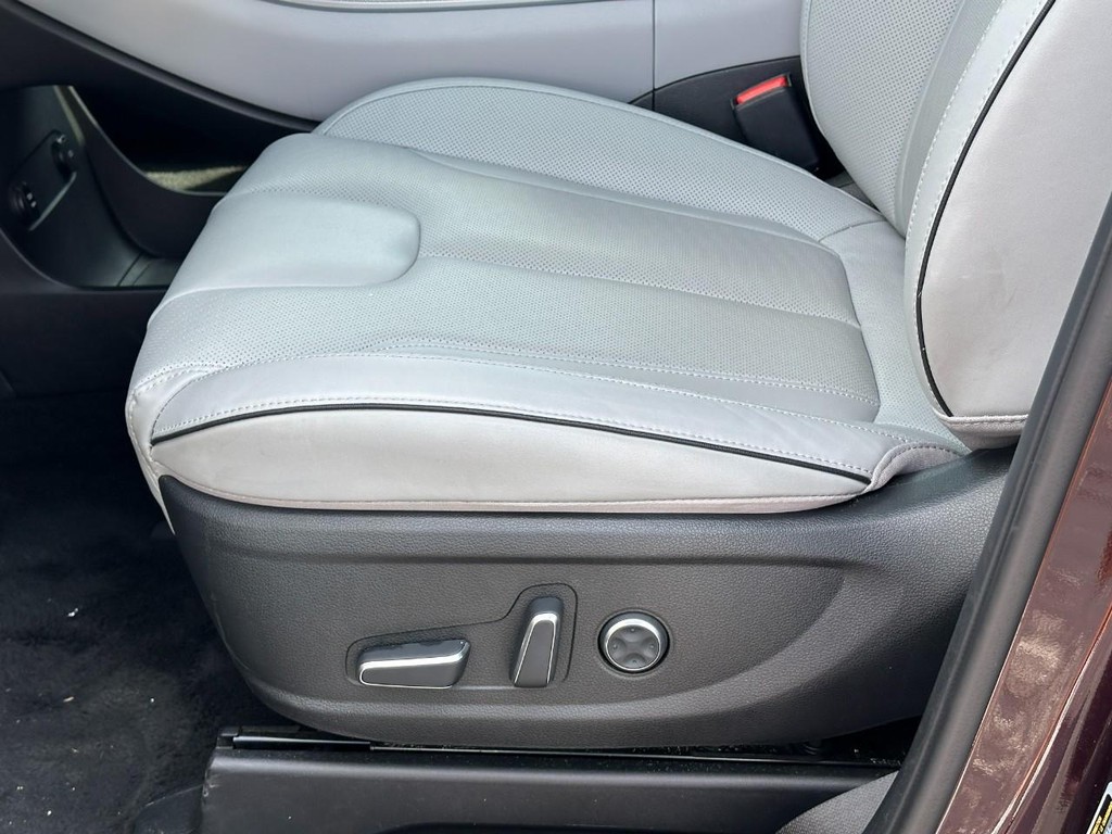 Hyundai Palisade Vehicle Full-screen Gallery Image 21