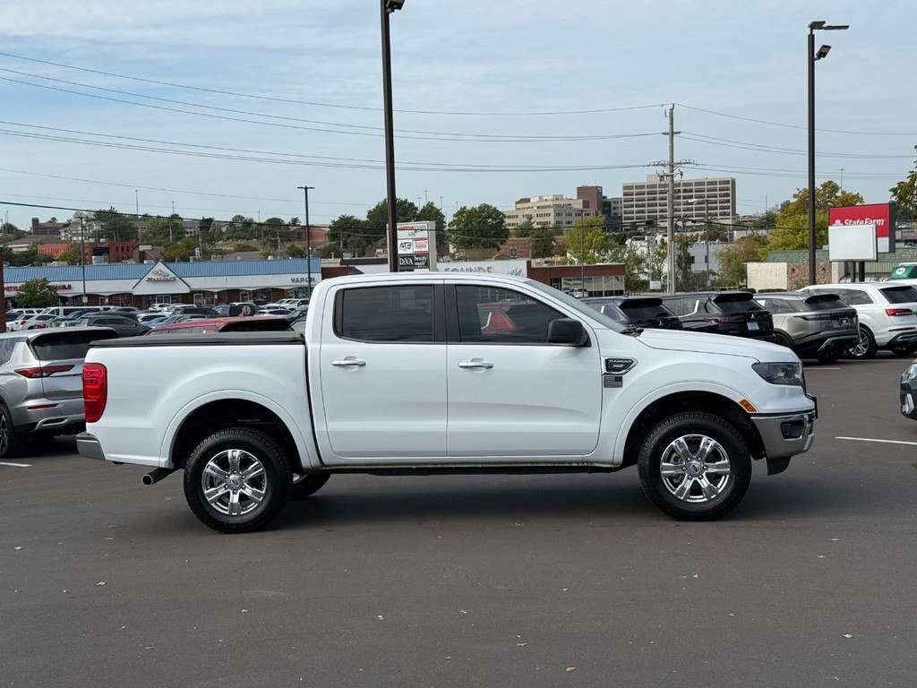 Ford Ranger Vehicle Full-screen Gallery Image 02