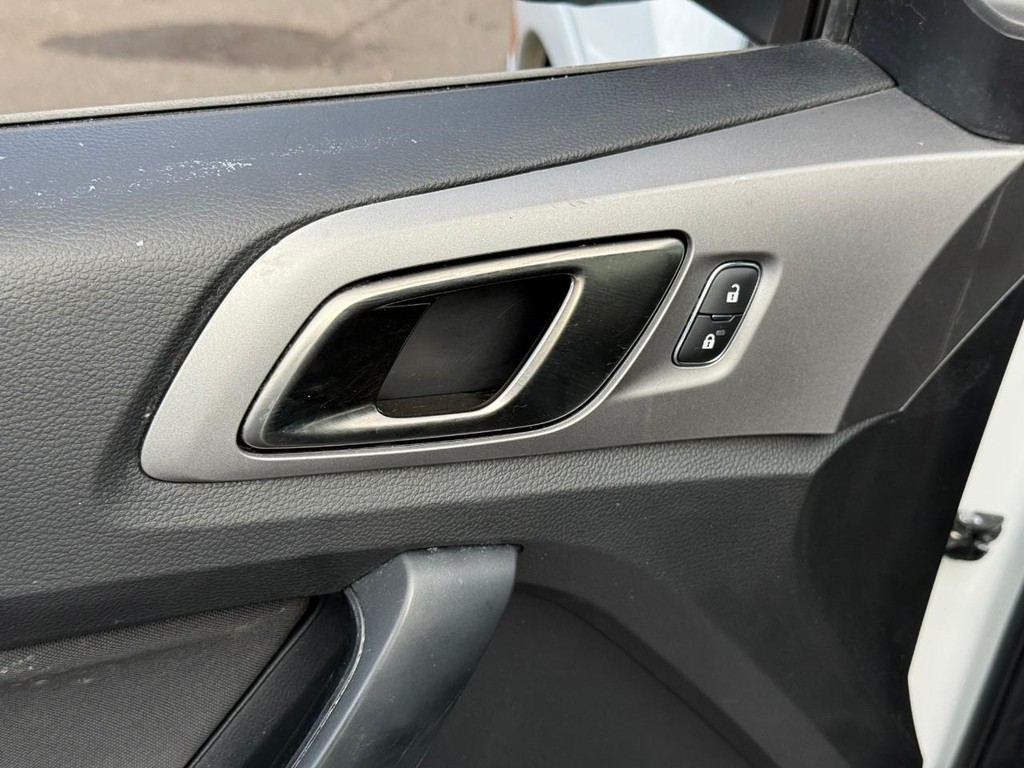 Ford Ranger Vehicle Full-screen Gallery Image 16