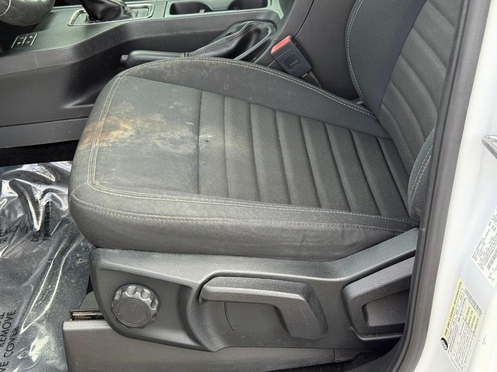 Ford Ranger Vehicle Full-screen Gallery Image 17