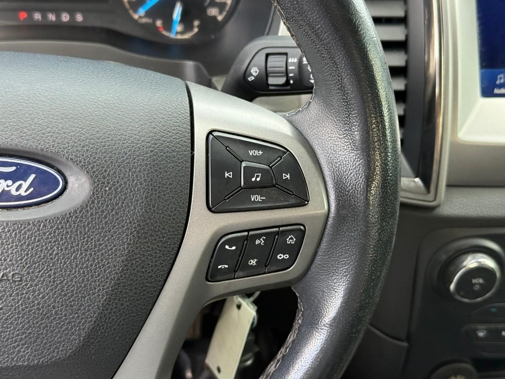 Ford Ranger Vehicle Full-screen Gallery Image 21