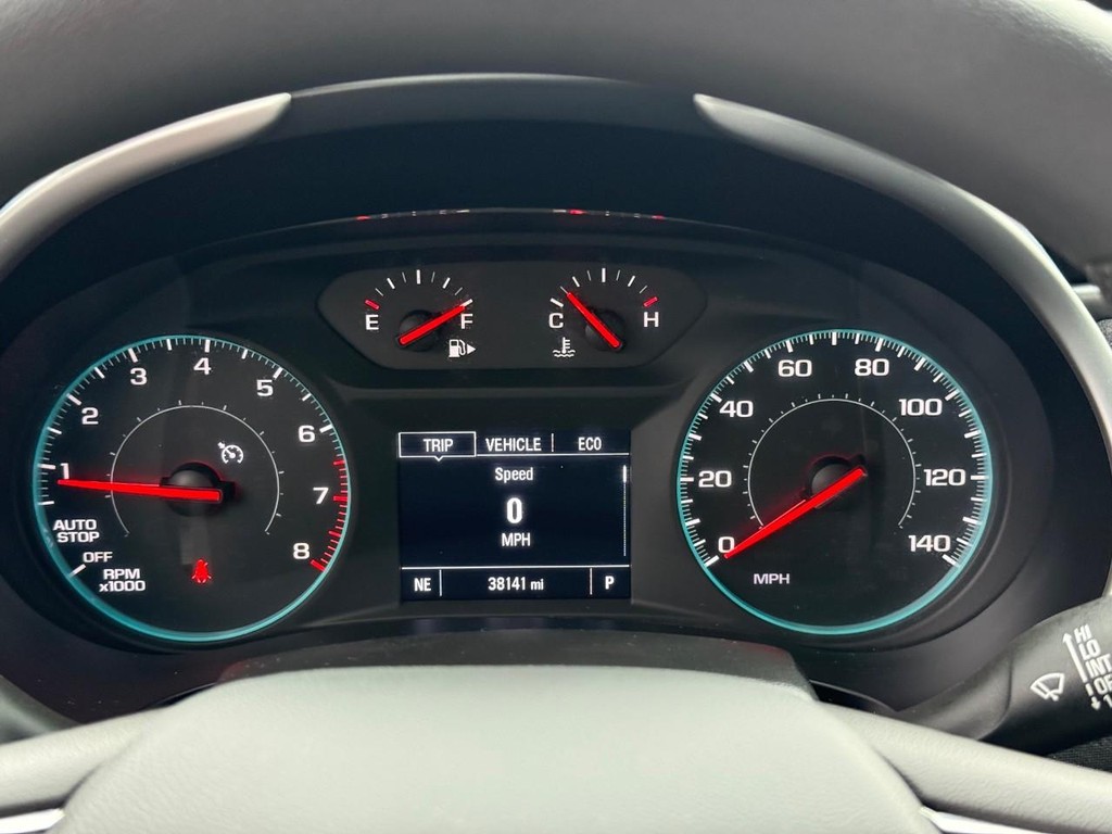 Chevrolet Malibu Vehicle Full-screen Gallery Image 16