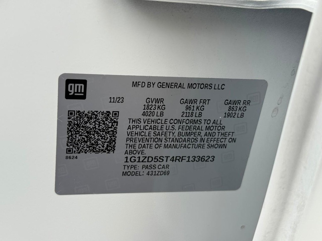 Chevrolet Malibu Vehicle Full-screen Gallery Image 20