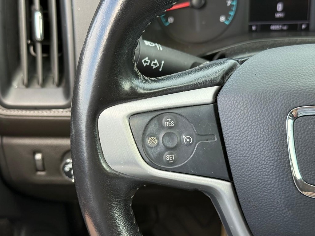 GMC Canyon Vehicle Full-screen Gallery Image 19