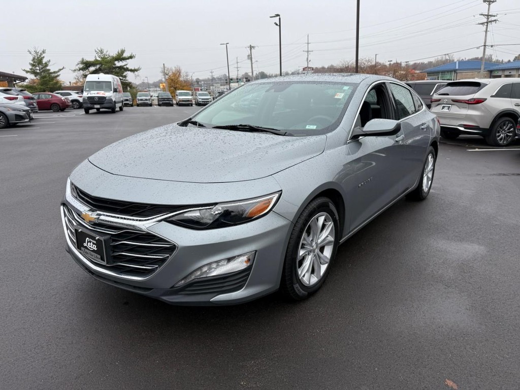 Chevrolet Malibu Vehicle Full-screen Gallery Image 08