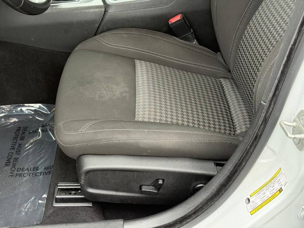 Dodge Charger Vehicle Full-screen Gallery Image 17