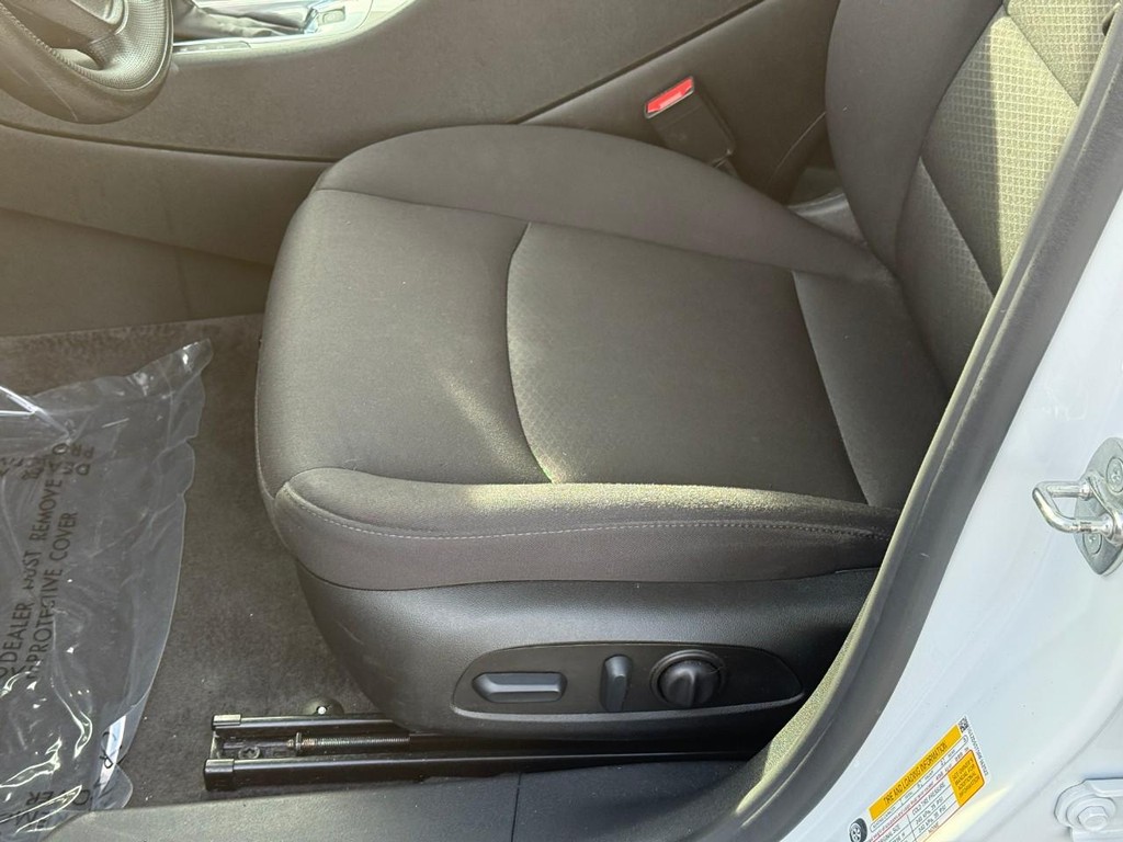 Chevrolet Malibu Vehicle Full-screen Gallery Image 18