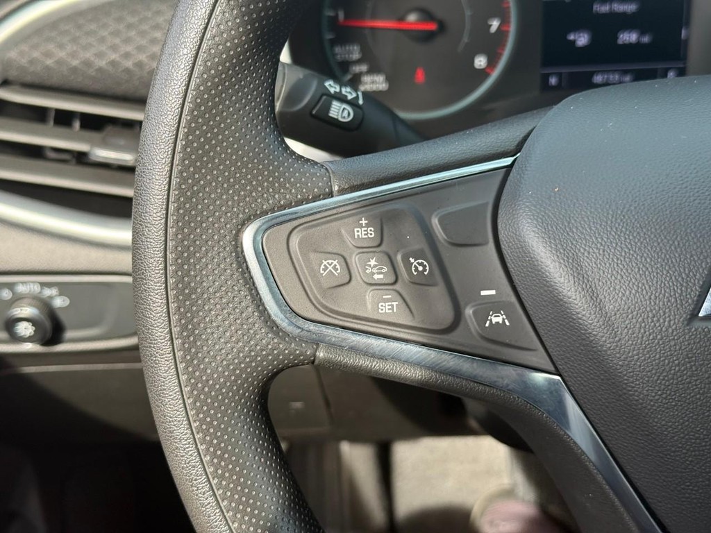 Chevrolet Malibu Vehicle Full-screen Gallery Image 20