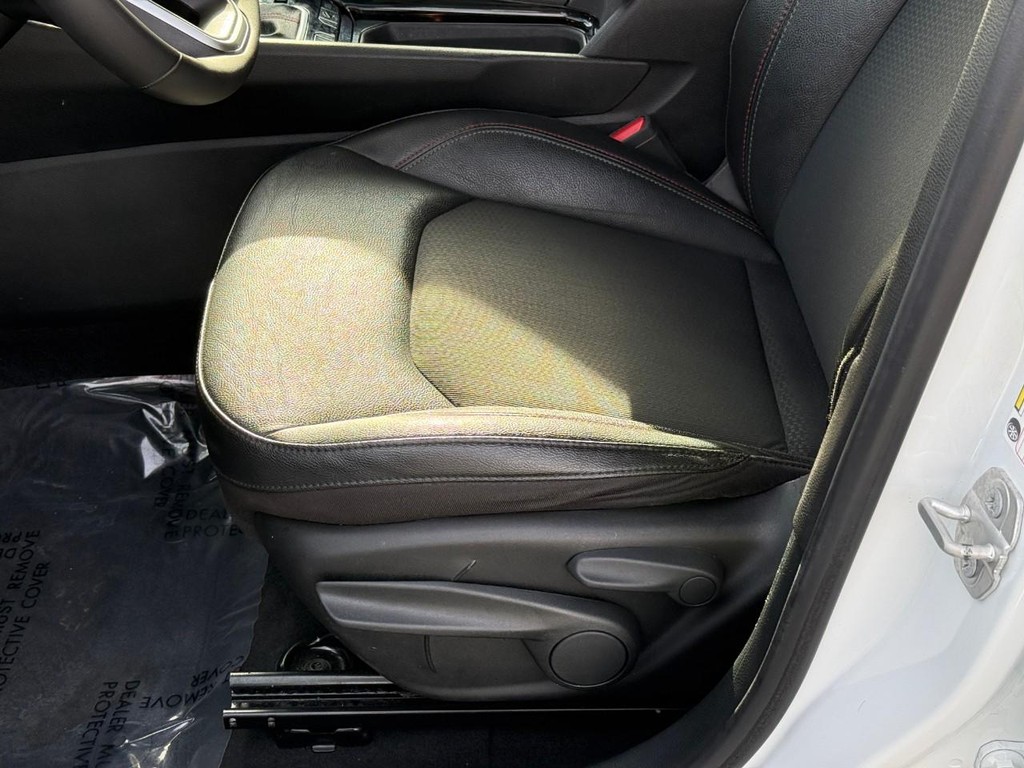 Jeep Compass Vehicle Full-screen Gallery Image 18