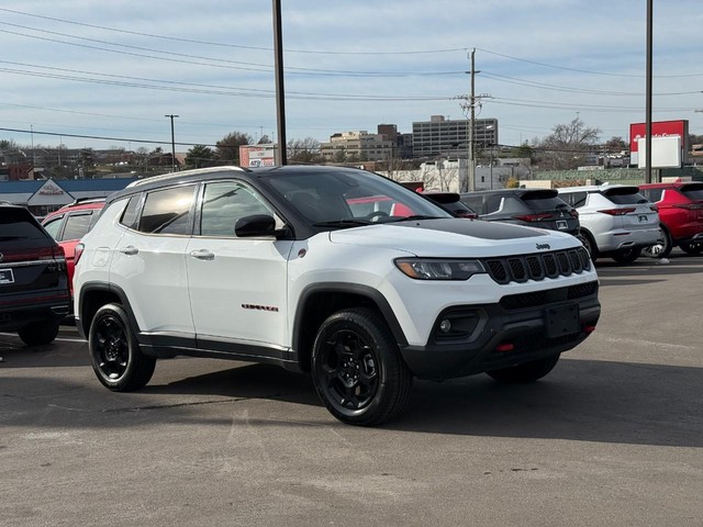 more details - jeep compass