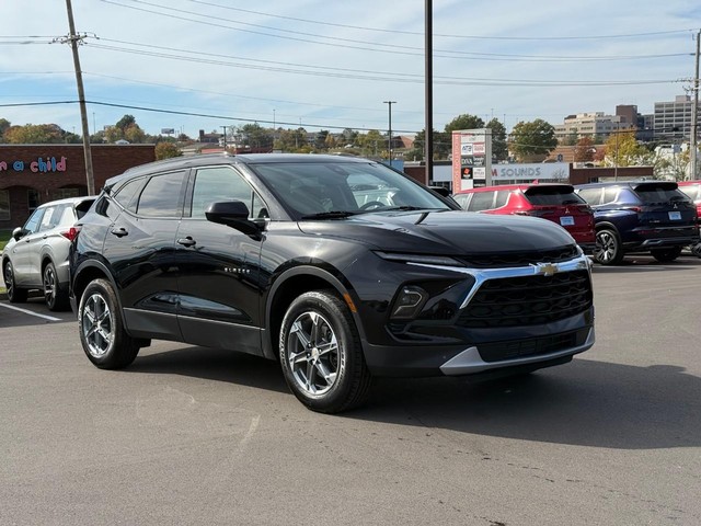 more details - chevrolet blazer