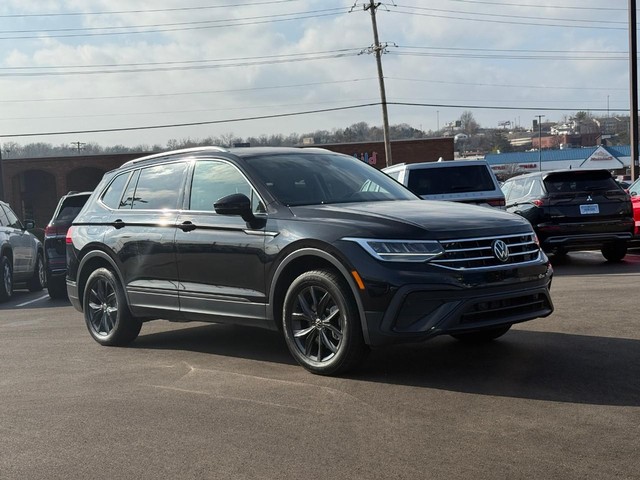 more details - volkswagen tiguan