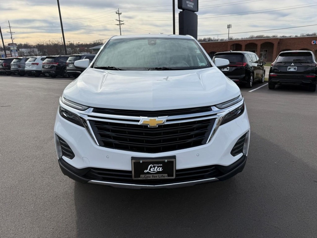 Chevrolet Equinox Vehicle Full-screen Gallery Image 09