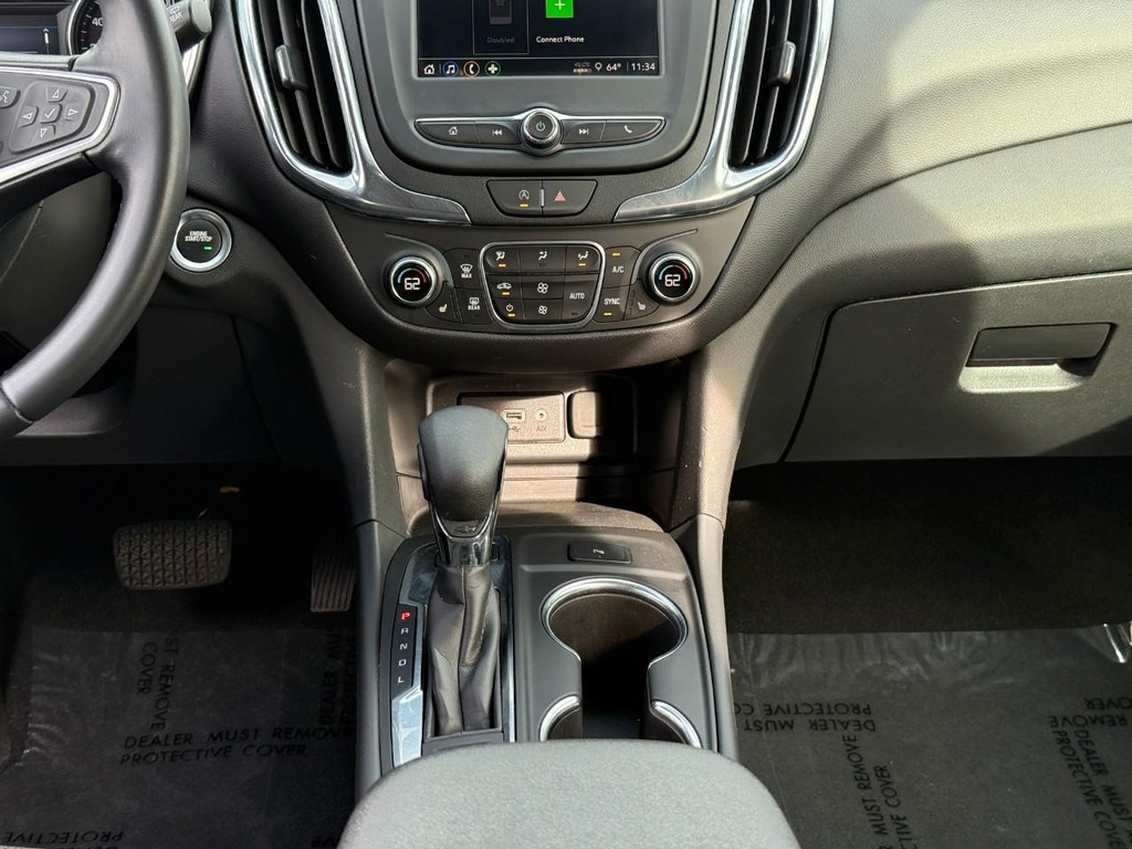 Chevrolet Equinox Vehicle Full-screen Gallery Image 14