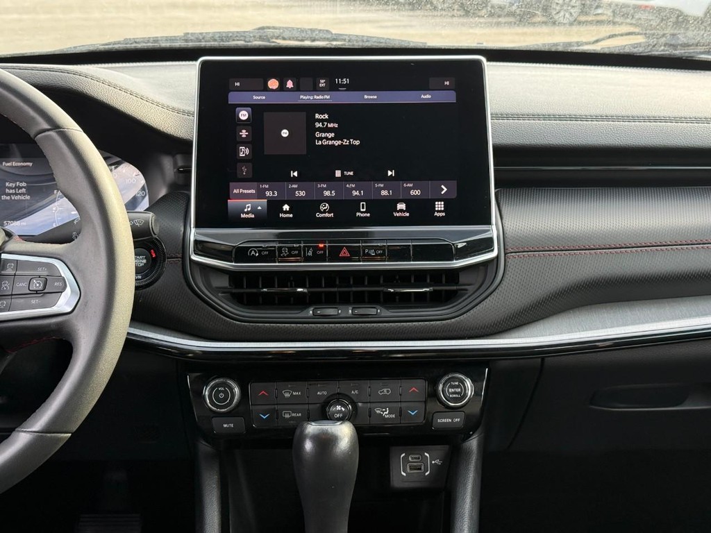 Jeep Compass Vehicle Full-screen Gallery Image 14