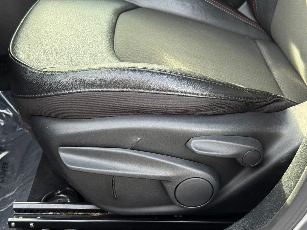 Jeep Compass Vehicle Full-screen Gallery Image 19