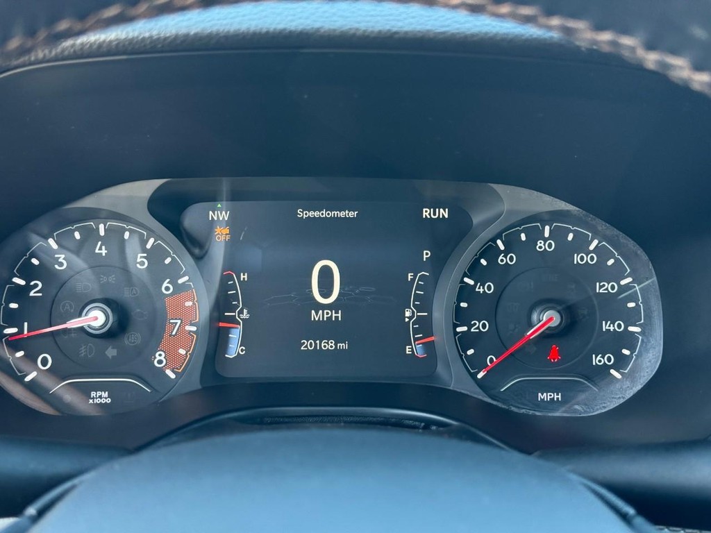 Jeep Compass Vehicle Full-screen Gallery Image 17