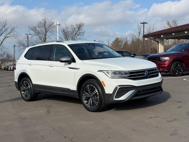 more details - volkswagen tiguan