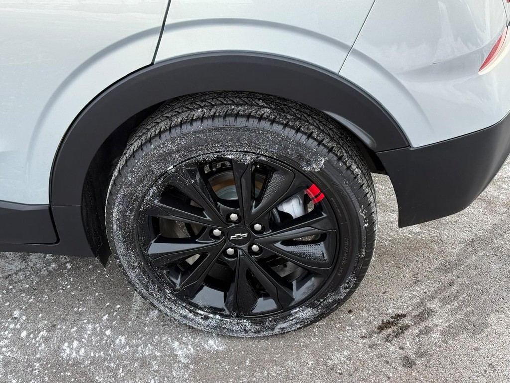 Chevrolet Bolt EUV Vehicle Full-screen Gallery Image 05