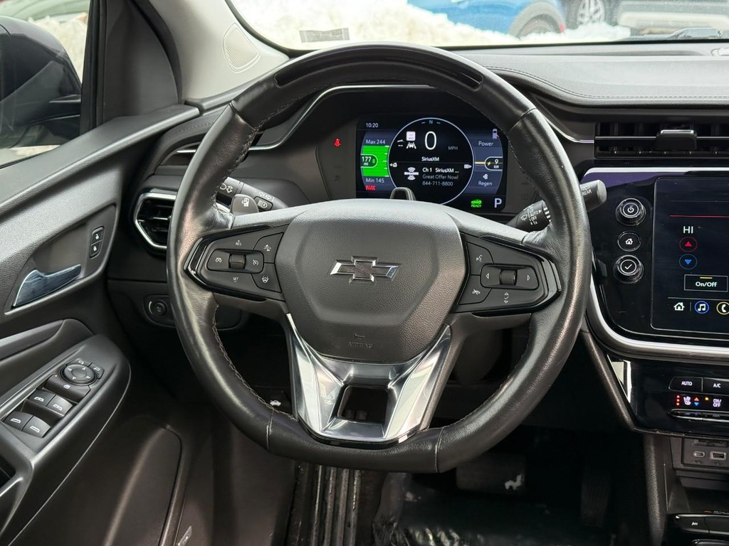 Chevrolet Bolt EUV Vehicle Full-screen Gallery Image 12