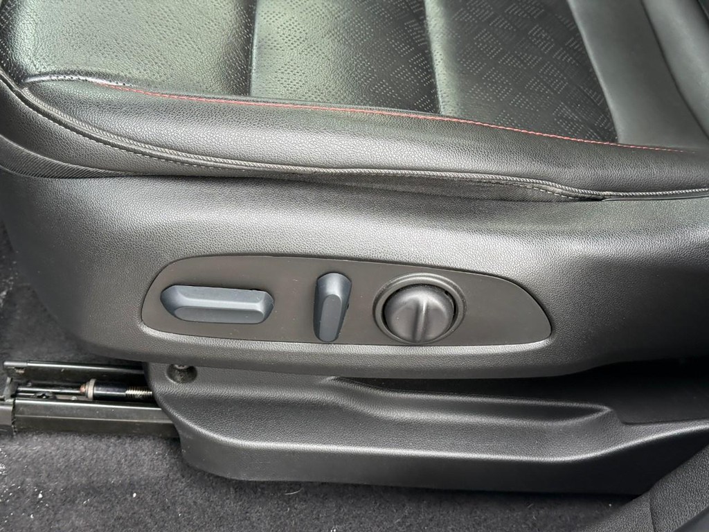 Chevrolet Bolt EUV Vehicle Full-screen Gallery Image 19