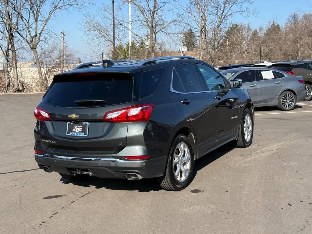 Chevrolet Equinox Vehicle Full-screen Gallery Image 03