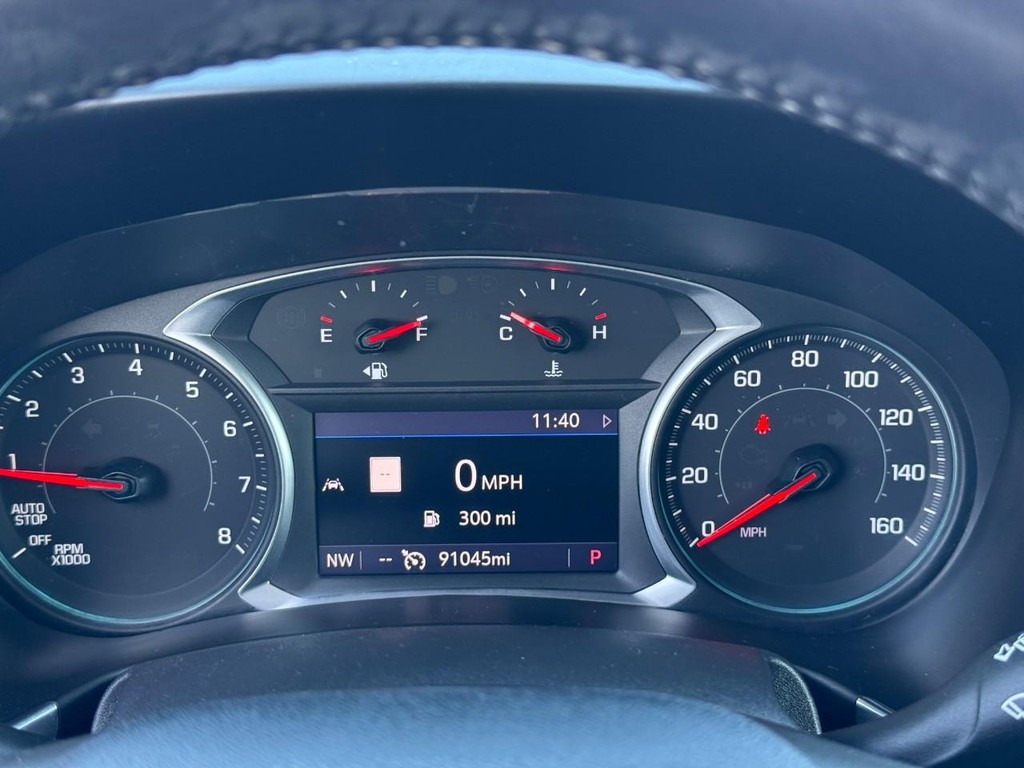 Chevrolet Equinox Vehicle Full-screen Gallery Image 20