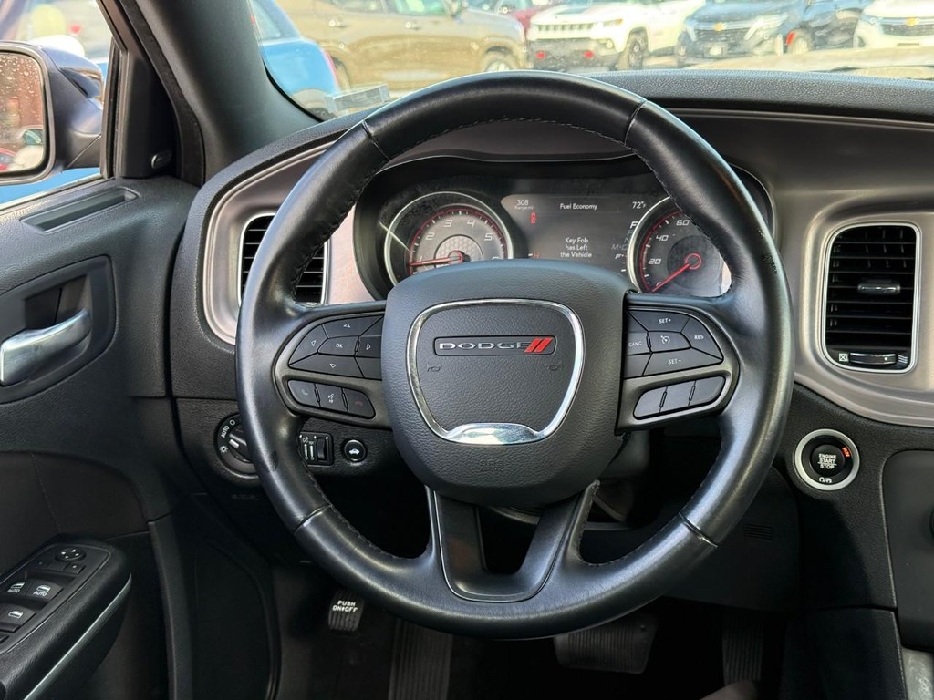 Dodge Charger Vehicle Full-screen Gallery Image 13